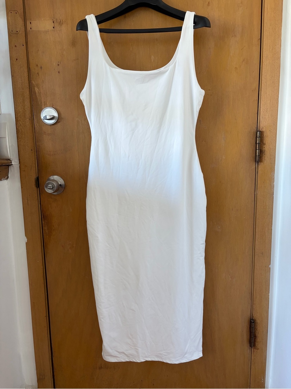 White Sleeveless Scoop Neck Midi Dress